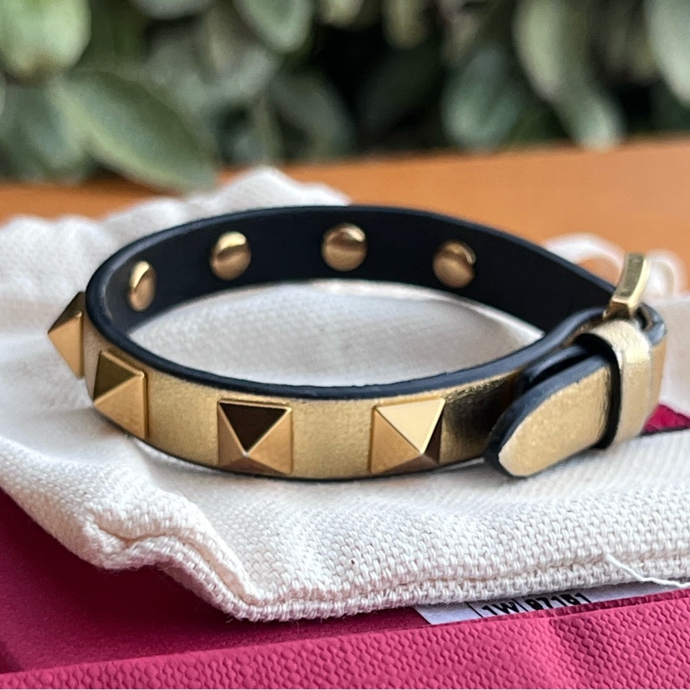 Valentino Garavani Rockstud Bracelet Rich Gold